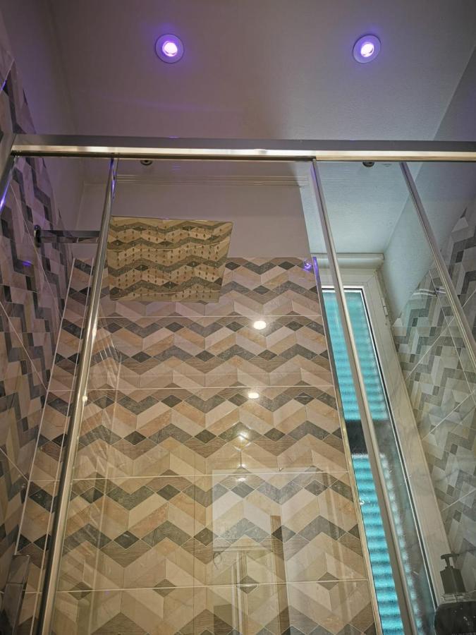 Platform Apartment La Spezia